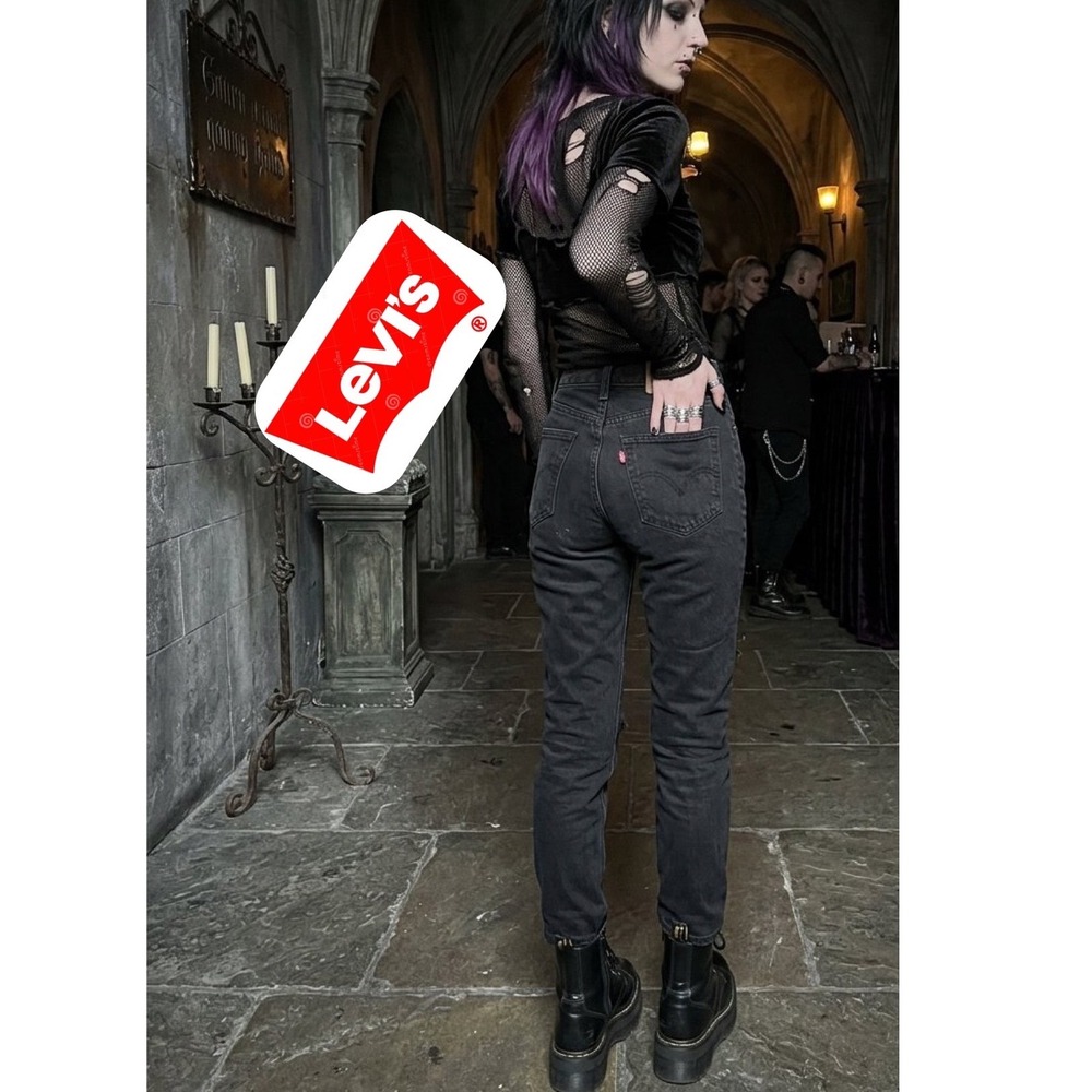 Levis High Waisted Mom Jeans 24x27 Black Distressed Denim NWT Goth Emo grunge